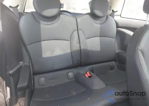 2013 Mini Hardtop Cooper z USA, uszkodzony, nr VIN WMWSU3C53DT691290